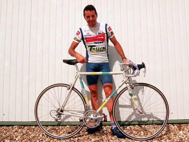 Roche became the second cyclist to win the Giro d'Italia, Tour De France, and World Championships in one year.