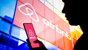 Michael Healy-Rae objects to Airbnb crackdown