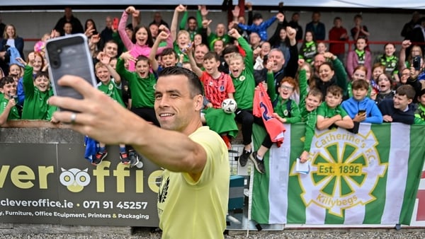 Seamus Coleman with his home town fans!