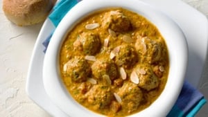 Midweek Meals including Pork Meat balls with Coriander & Coconut