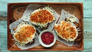 Neven's recipes - Crispy Buttermilk Chicken with Celeriac Slaw