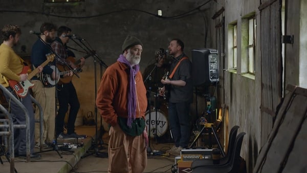 Rónán Ó Snodaigh leads the way on An Ghig Mhór