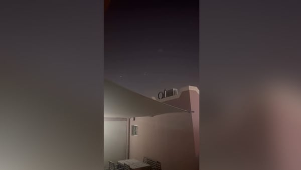 Irish citizen films Iranian missiles over Qatar